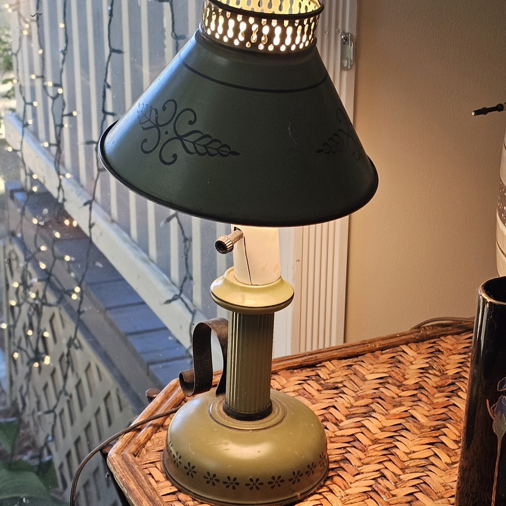 Antique Toleware Green Black Metal Table Desk Lamp 14 Inch for Reading
