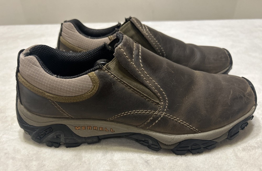 Merrell Kangaroos Men's Shoes Moc Size 9.5 Vibram Sole Brown Leather Slip On