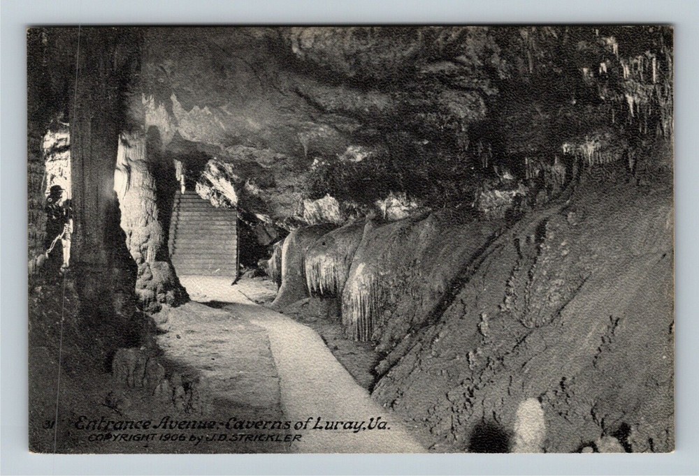 Luray VA-Virginia, Luray Caverns Entrance Avenue, Stairs Vintage Postcard