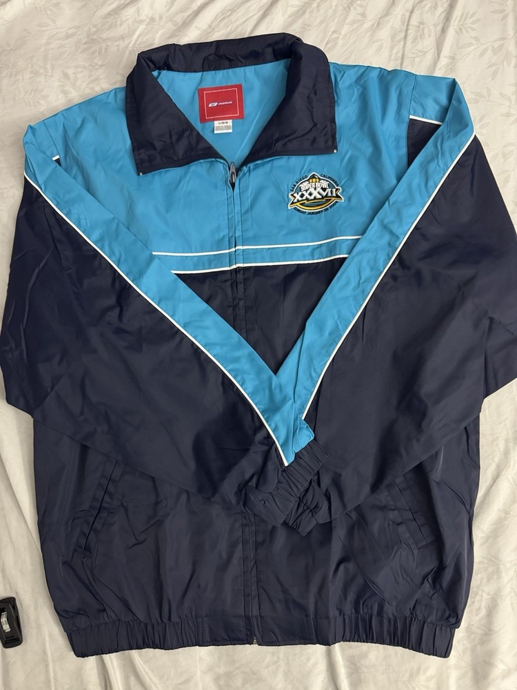 Reebok Vintage 2003 Super Bowl XXXVII San Diego Jacket Size Large.