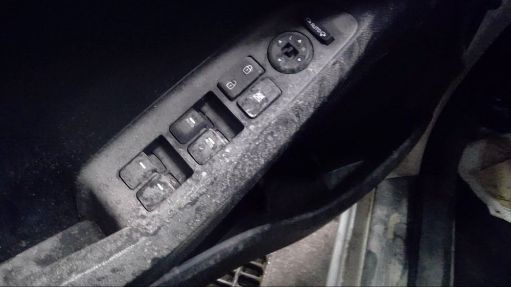 Driver Front Door Switch Driver's Hatchback Master Fits 14-18 FORTE 4131623