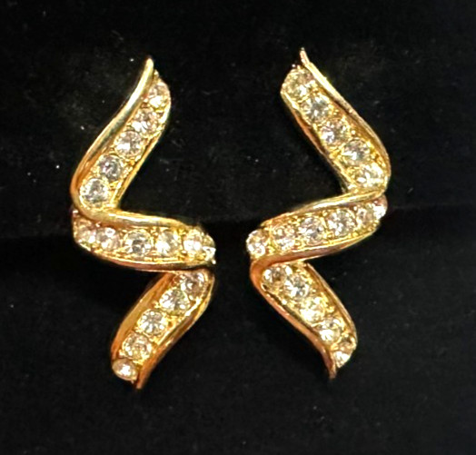 Signed GIVENCHY Vtg Abstract Gold Tone Clip-on Earrings Jewelry Lot H