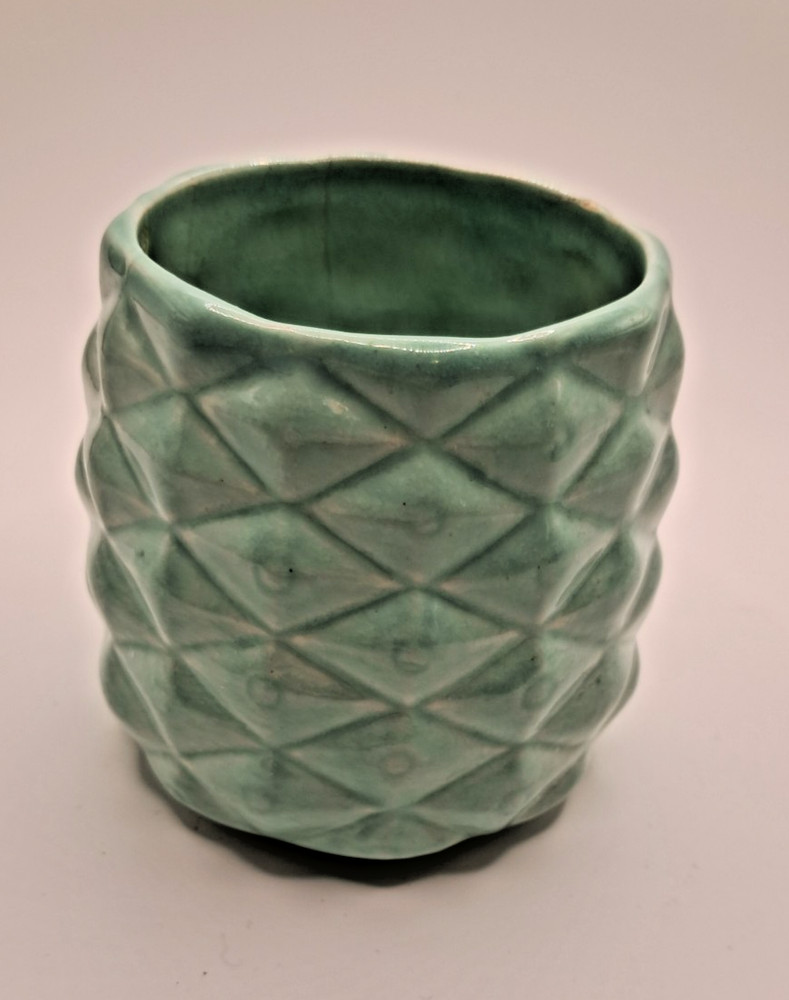 Vintage Red Wing Pottery Diamond Quilt Planter Green Aqua Textured USA Vase 1386
