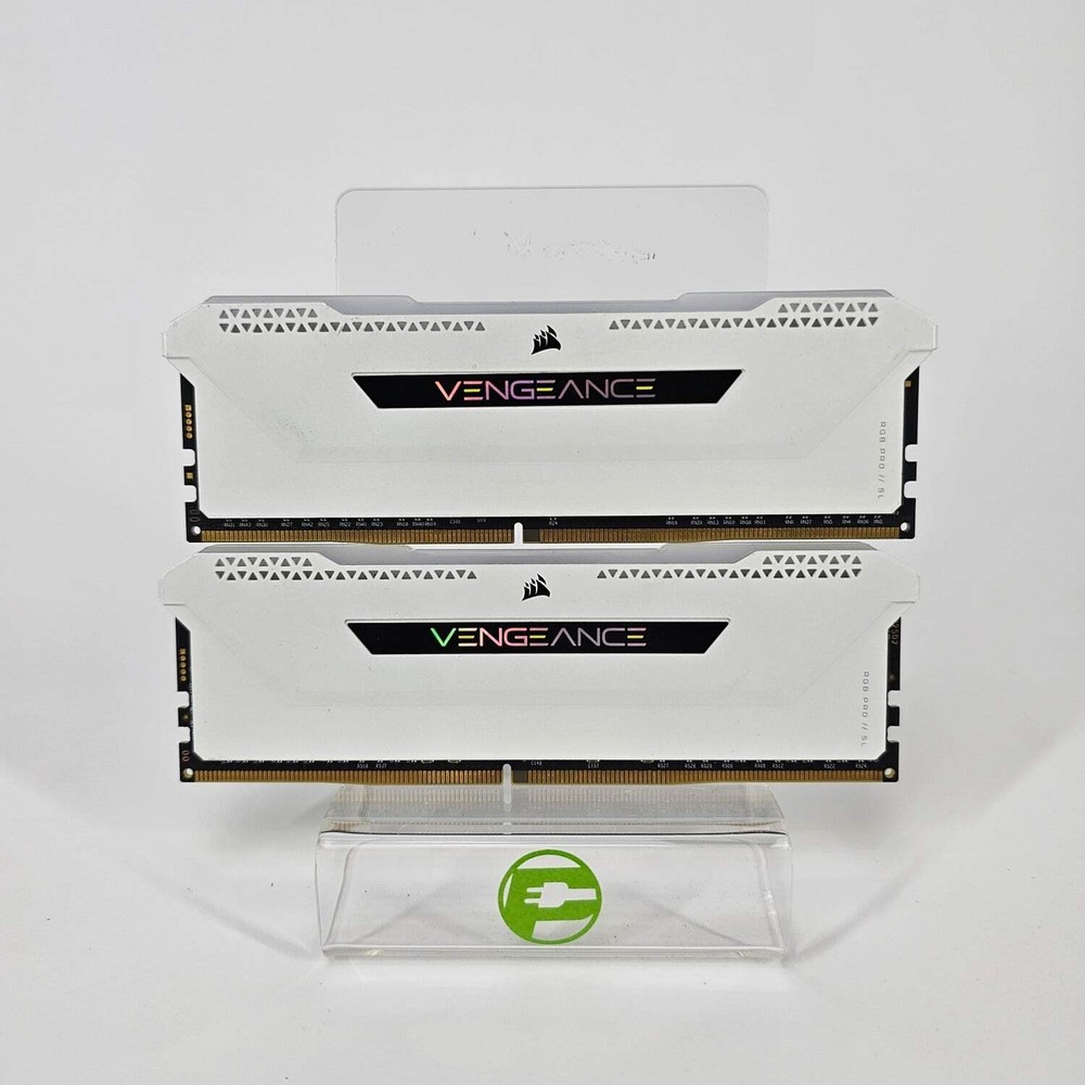 Corsair Vengeance RGB Pro 32GB (2x16GB) RAM DDR4 3600MHz CMH32GX4M2D3600C18W