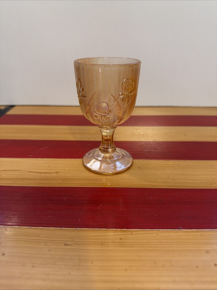 Jeanette Glass Iris And Herringbone Marigold Short Wine Goblet