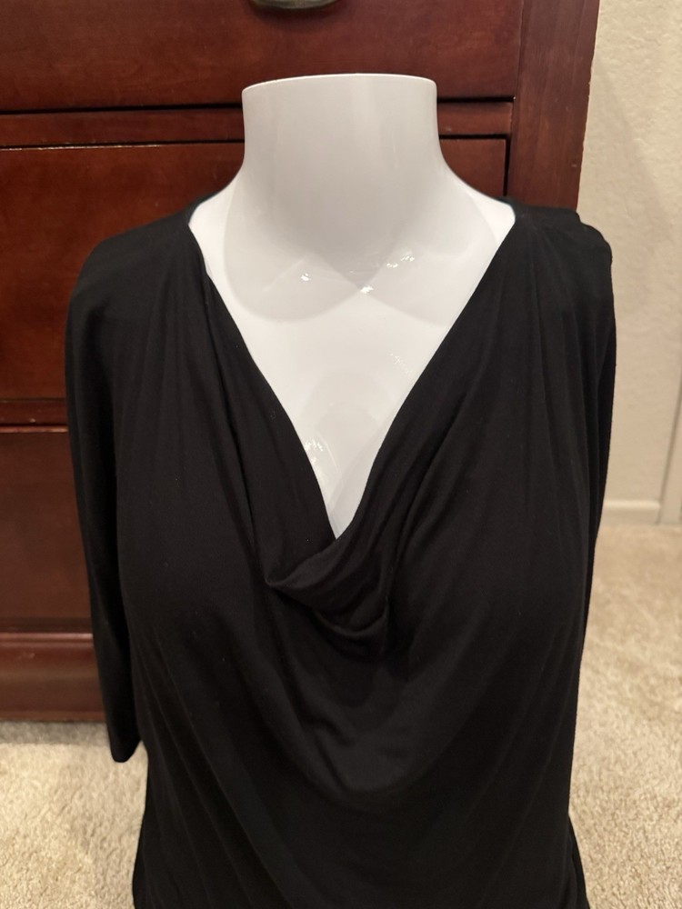 Tahari Women's Black V neck draped Short Sleeve shirt Size Medium