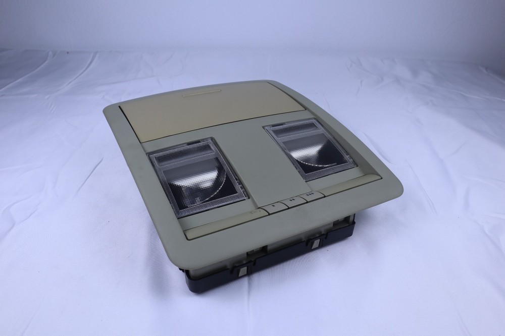 05-10 Chrysler 300 Overhead Map Dome Reading Light W/ Sunroof Switch