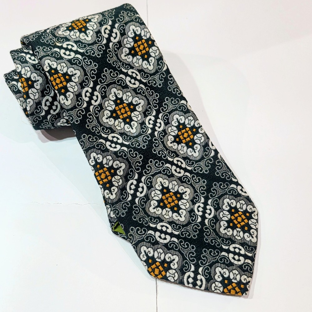 Vintage Wemlon by Wembley Mens Necktie Emerald Green Polyester Geometric Design