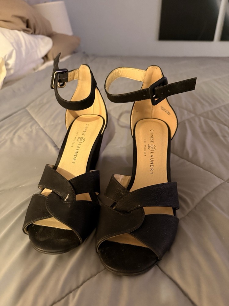 Chinese Laundry Black Wedge Sandals Women’s Size 9 Ankle Strap Heels