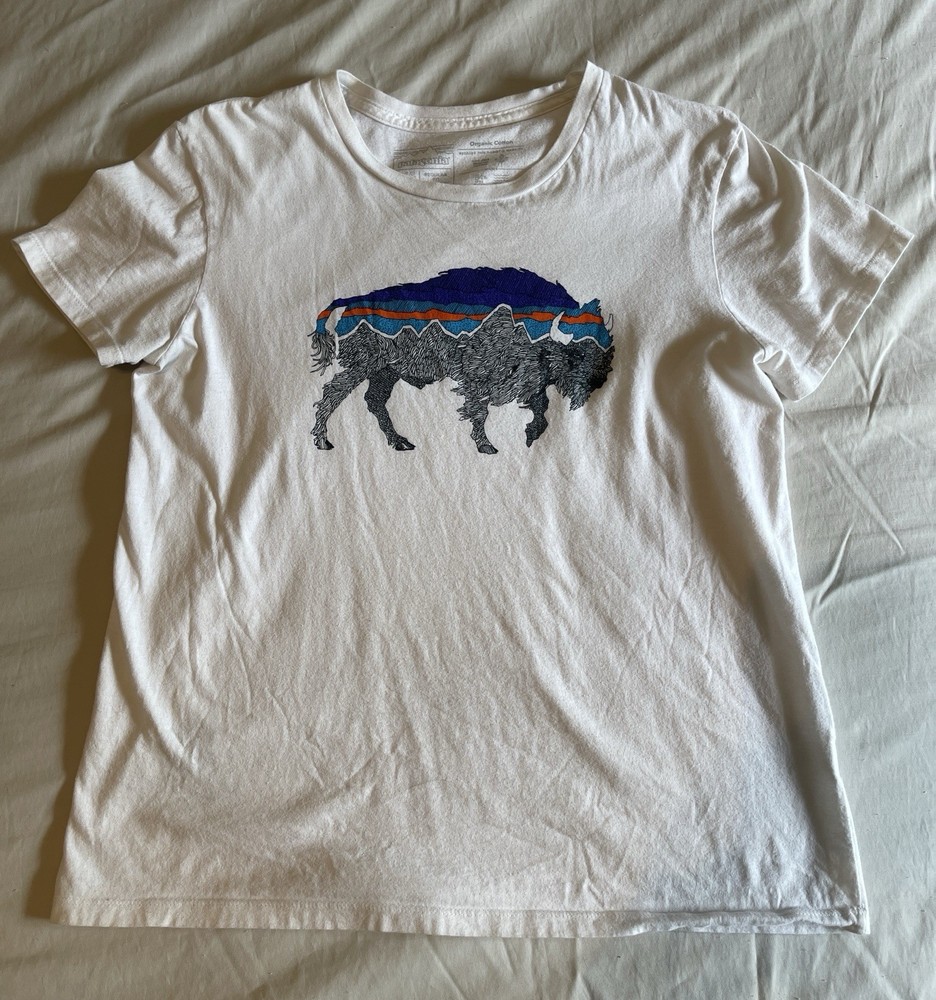 Patagonia Buffalo Organic Cotton Women’s T-Shirt Size XS