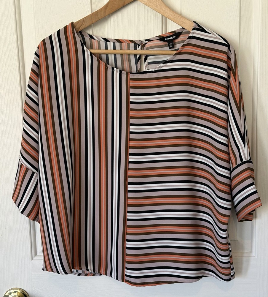 Woman’s Express Blouse- Medium