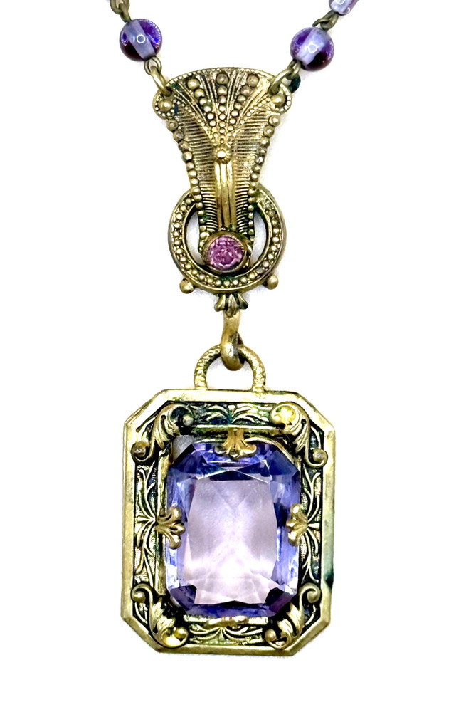 Vtg Czechoslovakia Art Deco Purple Glass Pendant Necklace 22” Gold Tone Filigree