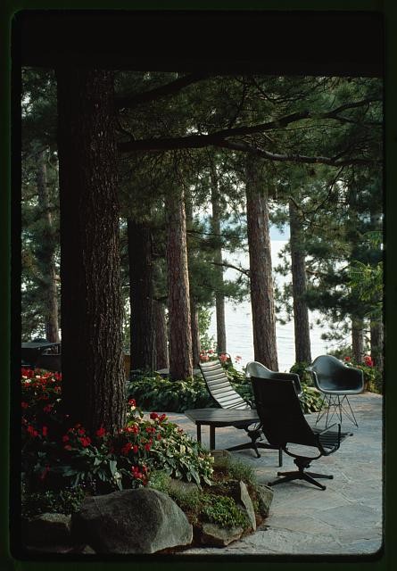 Photo:Ontario Canada Miller House Terrace 1950s Pine Forest Patio Chairs