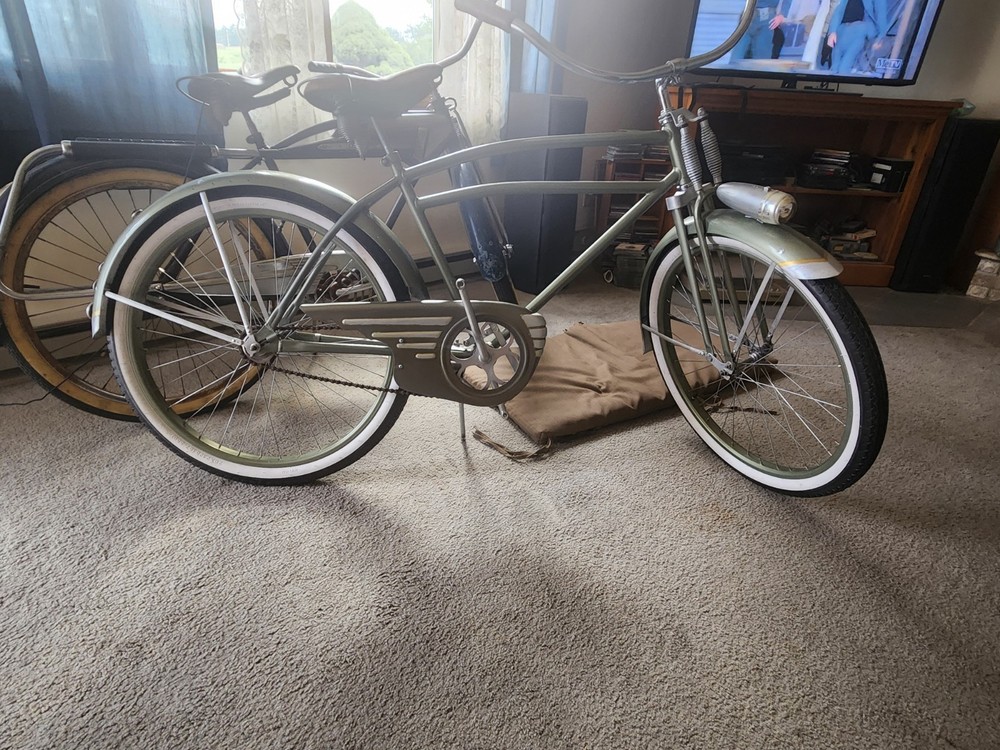 Manton Smith Prewar Totally Restored Monarch Springer Columbia Sheet Metal