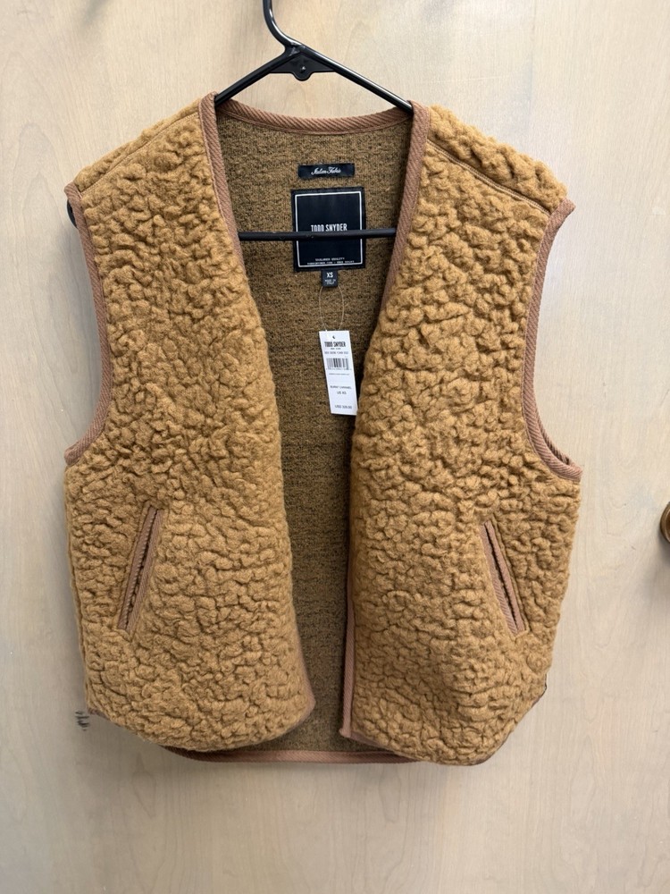 TODD SNYDER Sherpa Vest Burnt Caramel Size XS NWT ITALIAN FABRIC MSRP $328