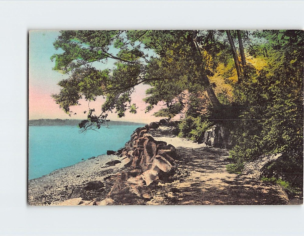 Postcard Trail Along Hudson River Palisades Interstate Park NJ USA