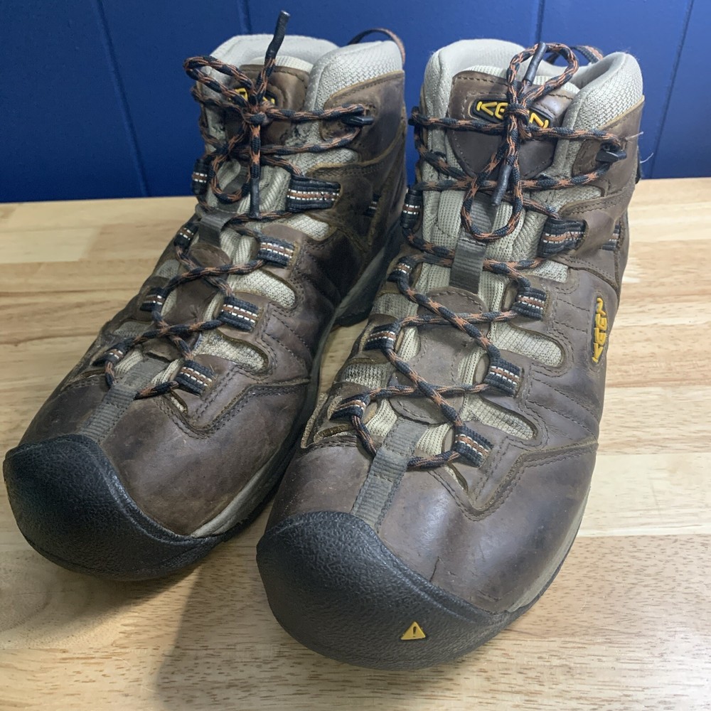 Keen Detroit XT Waterproof Mid Soft Toe Work Boots for Men Size 11.5D in Black Olive Brown