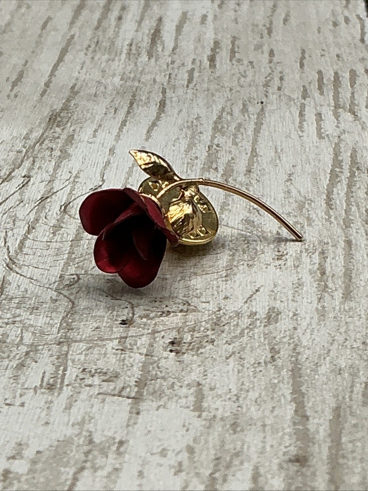 Vintage Cerrito Signed Gold Tone Red Satin Enamel Single Rose Flower Brooch Pin