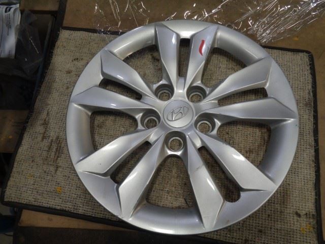 Wheel Cover HubCap 10 Spoke Fits 11-14 SONATA 1909883