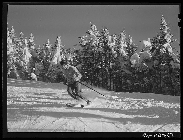 Photo:Franconia Notch New Hampshire Cannon Mountain Skiers 1940 February