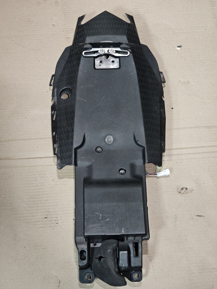 13-18 Kawasaki Ninja Zx6R Oem Battery Tray Under Tail Fairing