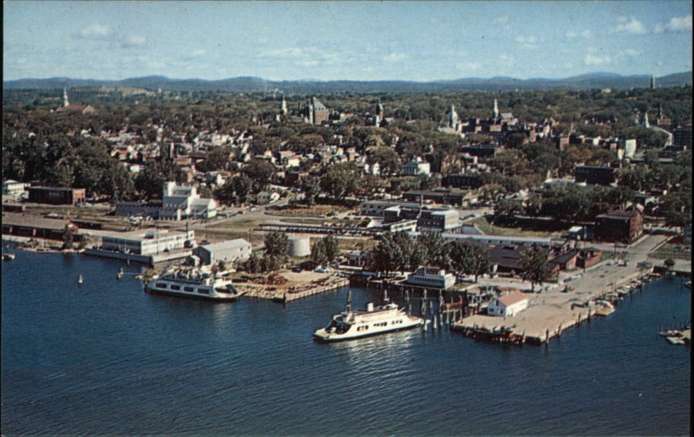 Burlington Vermont Queen City Lake Champlain ferry boats unused vintage postcard