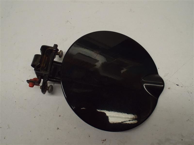 CARAVAN   2010 Fuel Filler Door 201486