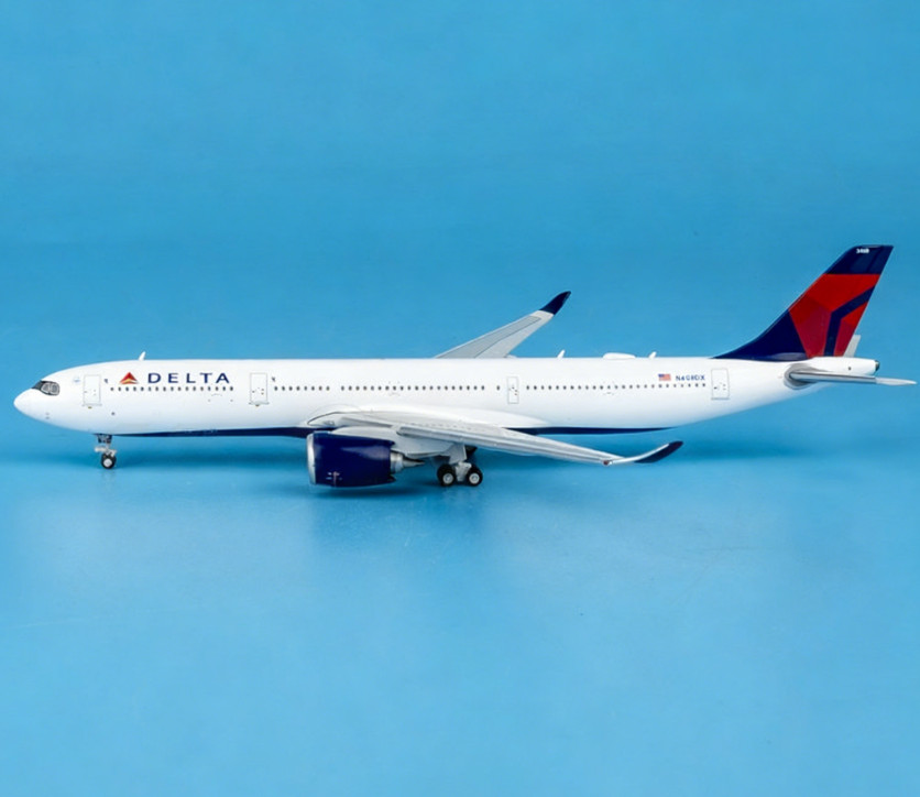 1:400 Geminijets Delta Air Lines Airbus A330-900 N408DX Airplane Diecast Model