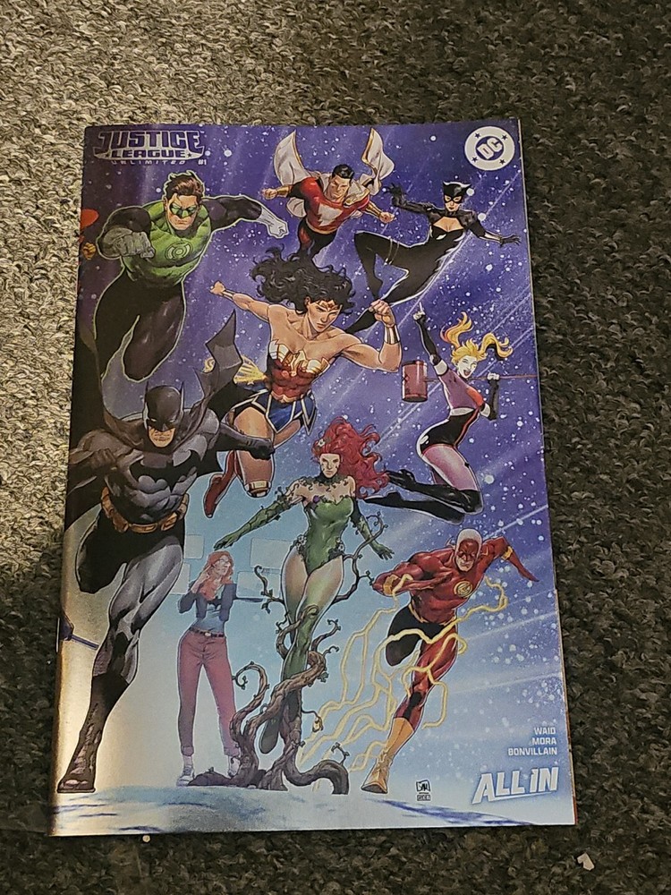 Justice League Unlimited #1 Cover H Daniel Sampere Wraparound Raised UV Foil NM