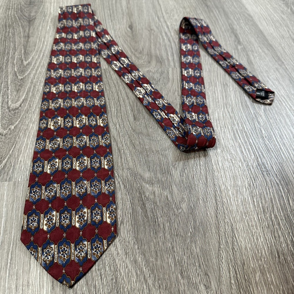 Hickey Freeman Men’s Silk Tie Hand Sewn USA Red Blue Geometric Floral