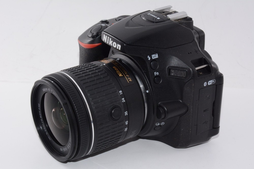 [Exc+5/16330shots]Nikon D5600 Digital SLR Camera 18-55mm Lens From JAPAN #b3200