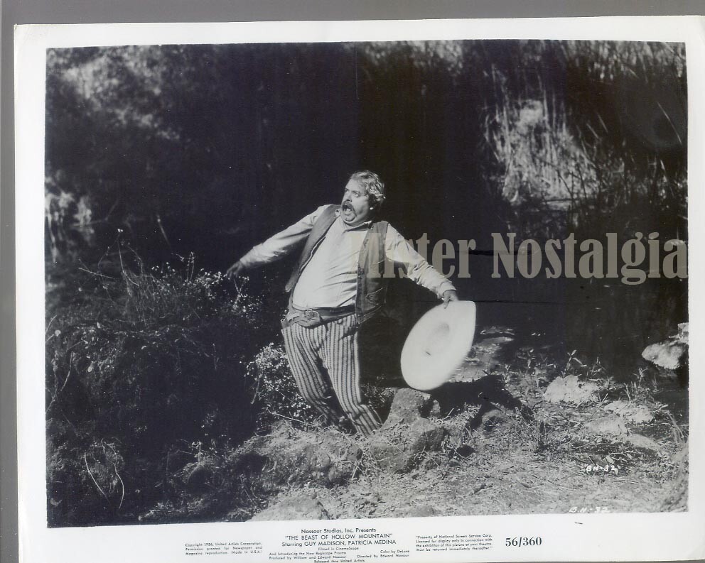 Vintage Photo 1956 The Beast Of Hollow Mountain man frightened