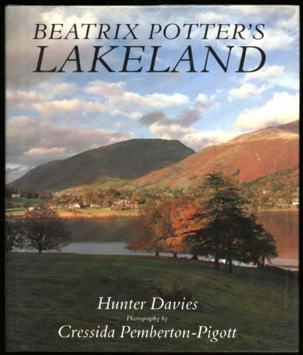 Beatrix Potter's Lakeland By Hunter Davies,Cressida Pemberton-Pi