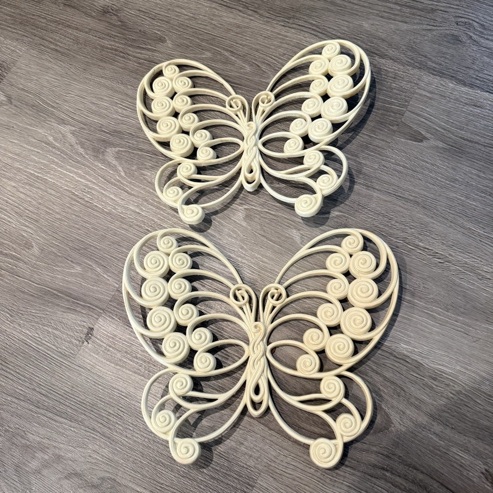 Burwood Products Butterflies Set Of 2 Cream Plastic Wall Hanging Decor Vintage