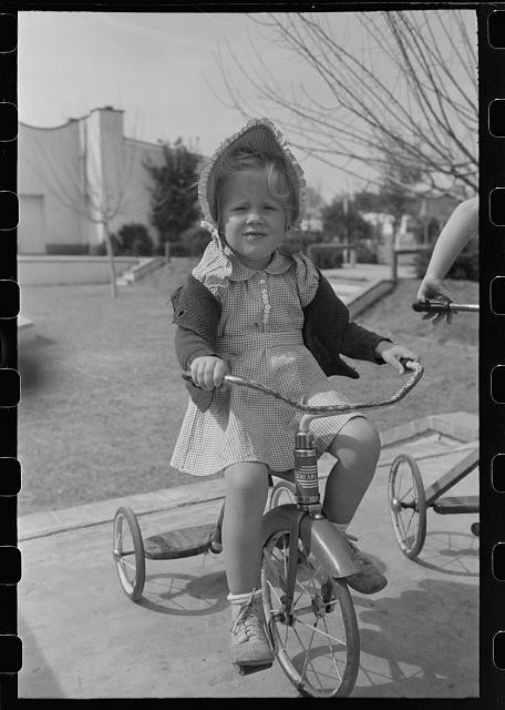 Photo:Phoenix Arizona Camelback Farms FSA girl tricycle 1942