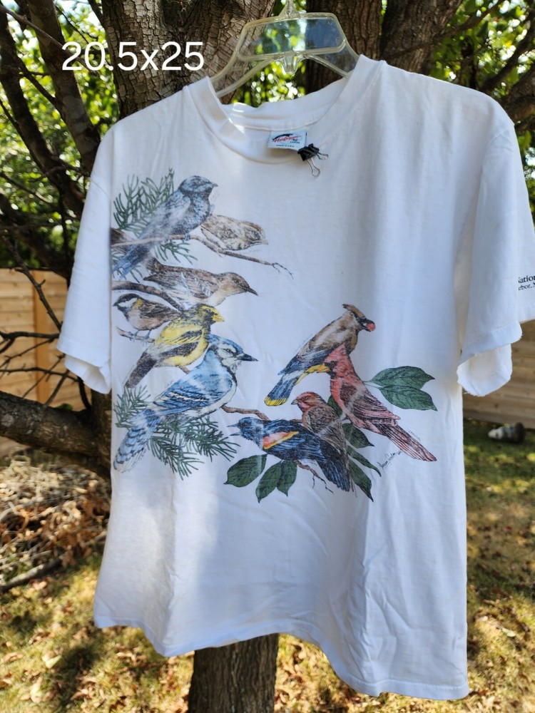 Vintage Arcadia National Park Bird Graphic Tee-image