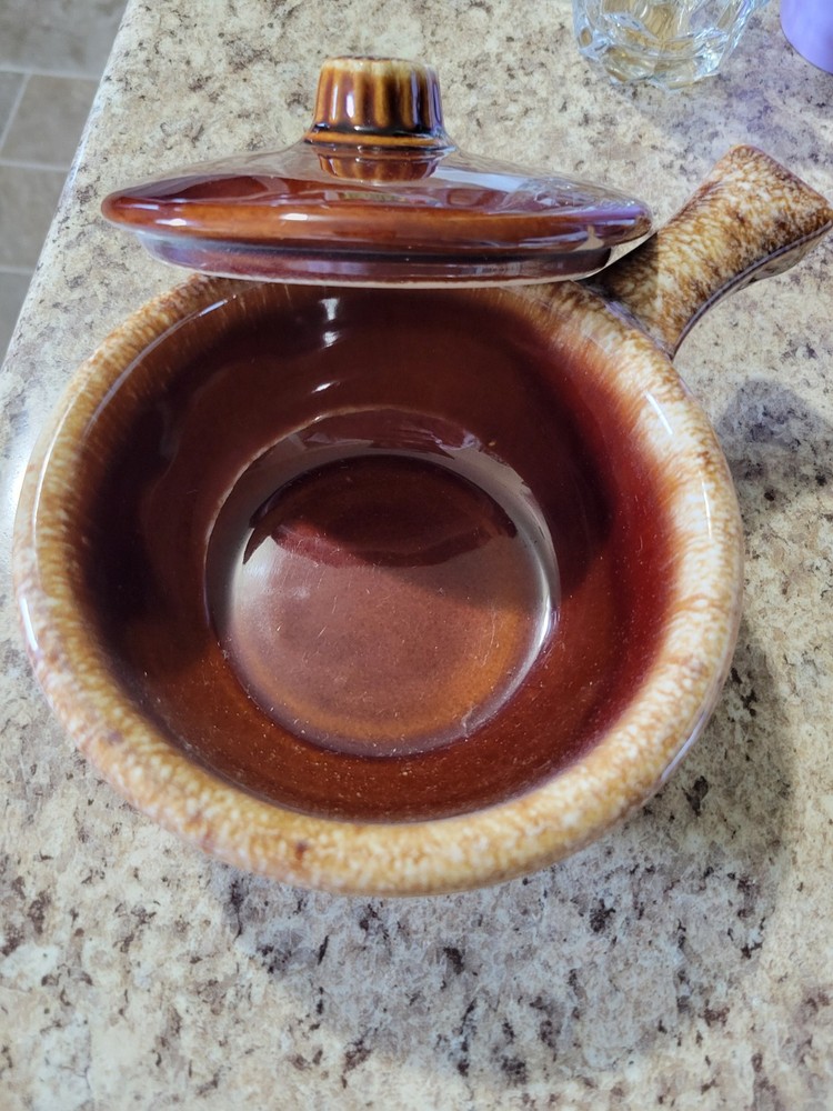 Vintage HULL Pottery Oven Proof USA Brown Drip Glaze Soup Bowl w Handle