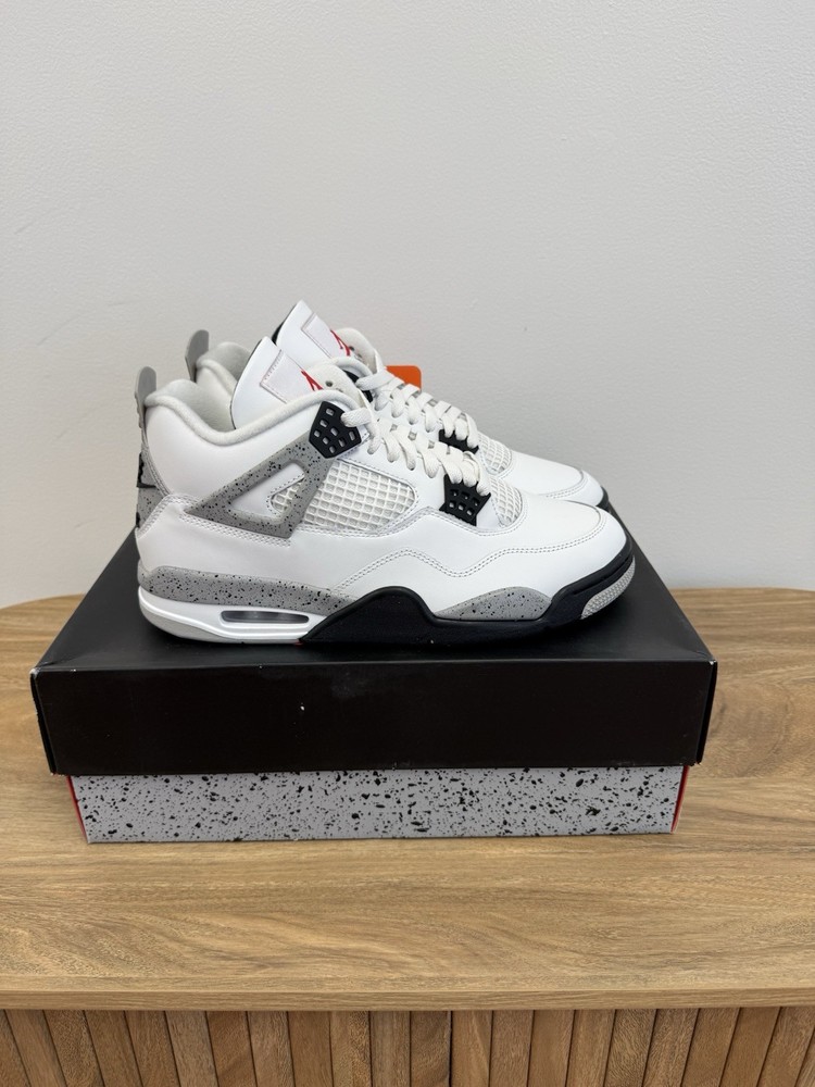Nike Air Jordan 4 Retro White Cement 2025 Size 9.5