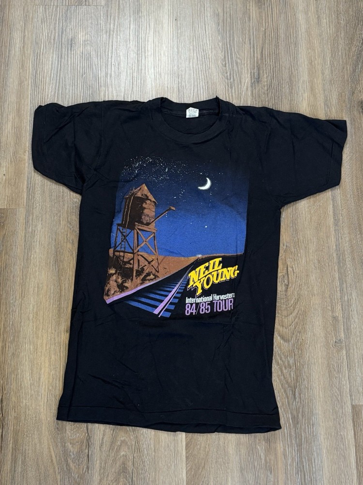 Vintage Neil Young & International Harvesters 84-85 Tour Rock T Shirt Sz Medium