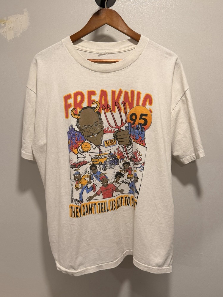 Vintage 1995 Freaknic T-Shirt Size XL Single Stitch