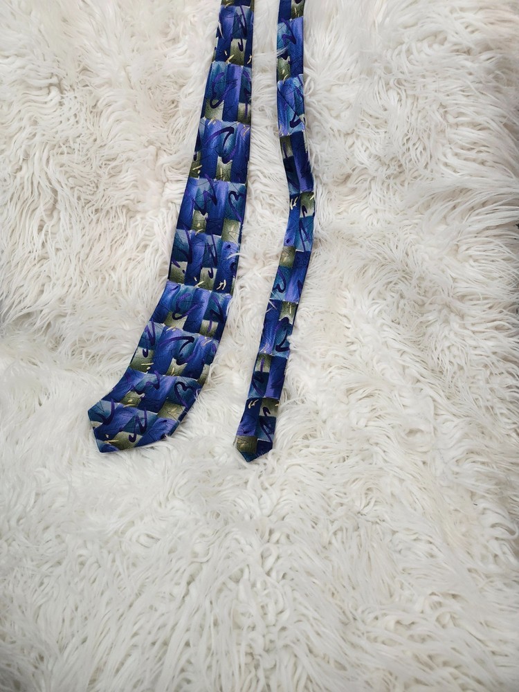 2005 Jerry Garcia silk tie blue, green abstract