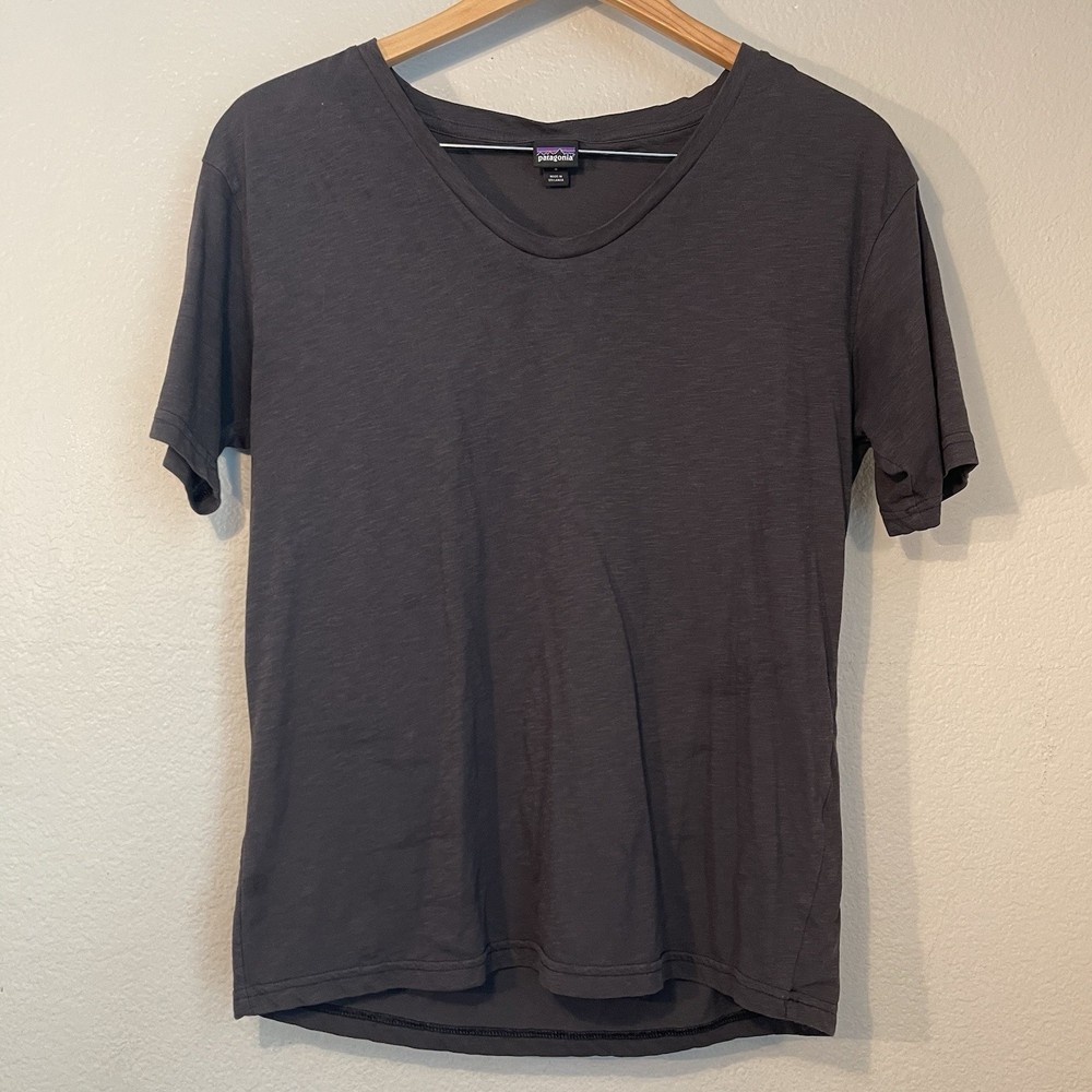 Patagonia Womens Medium Black Short Sleeve Round Neck Pullover T-Shirt Basic