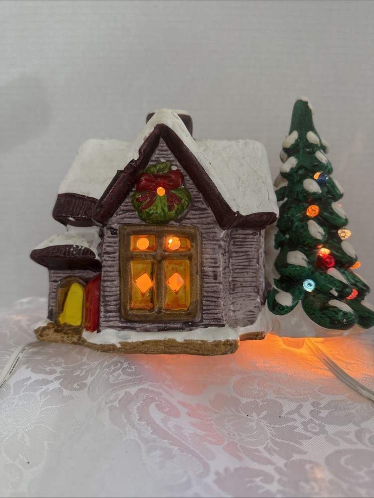 Vintage Lighted Plug In Ceramic Christmas Gingerbread House With Lighted Tree