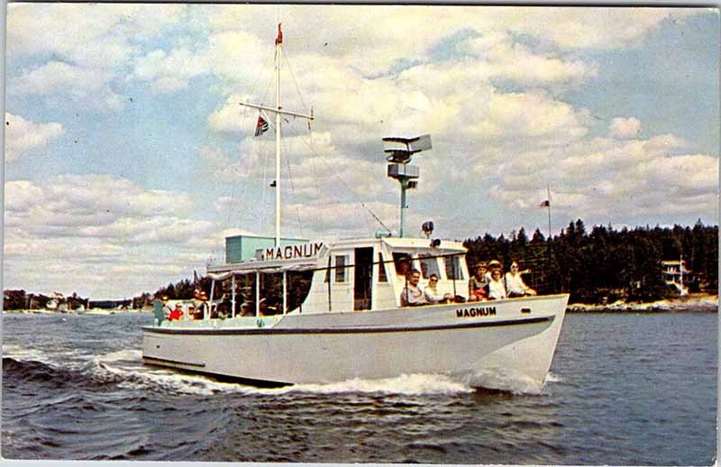 Postcard BOAT SCENE Boothbay Harbor Maine ME m/09 AM4845