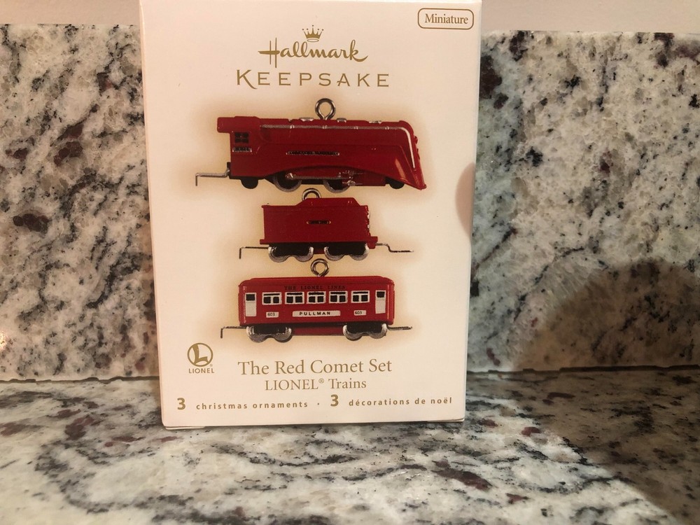 NEW HALLMARK KEEPSAKE 2009 THE RED COMET SET LIONEL TRAINS MINIATURE ORNAMENTS