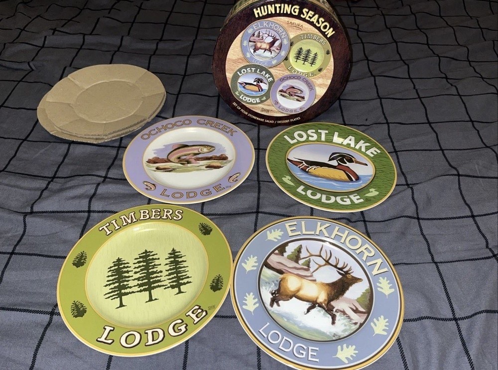 Sakura Hunting Season Set Of 4 Stone Ware Salad Dessert Plates