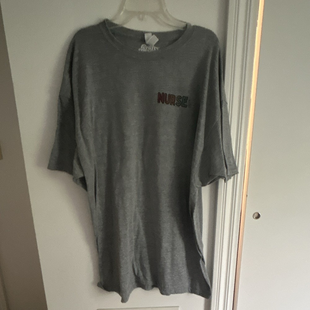 Crafty Corner Men's 2XL Gray Nurse Graphic Print Crew Neck Short Sleeve Tee