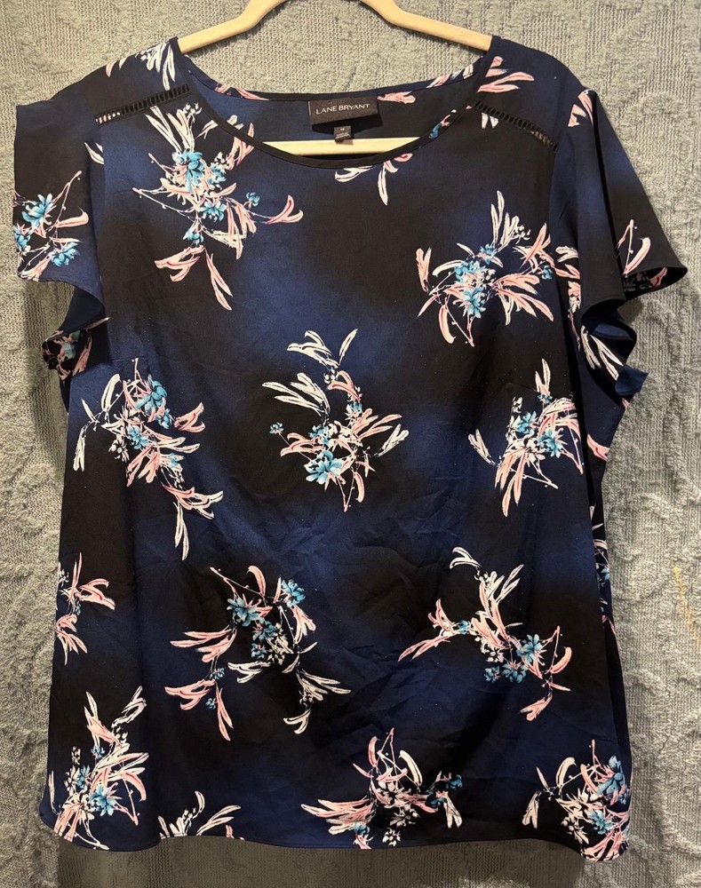 Lane Bryant Women’s Top Plus Size 16 Flutter Sleeve Floral Pullover Blue Casual