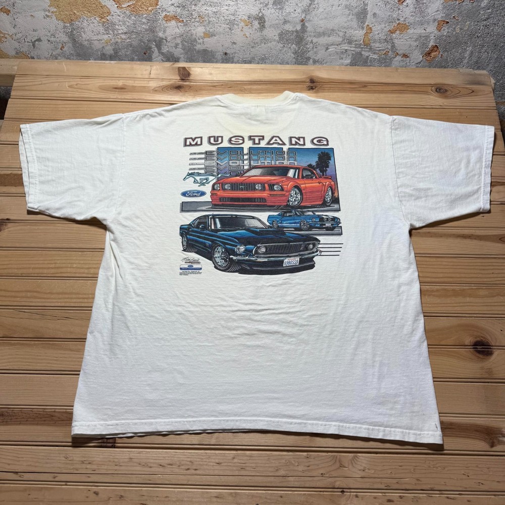Vintage 2005 Ford Mustang Evolution Muscle Car Graphic T-Shirt Men's - Size 2XL