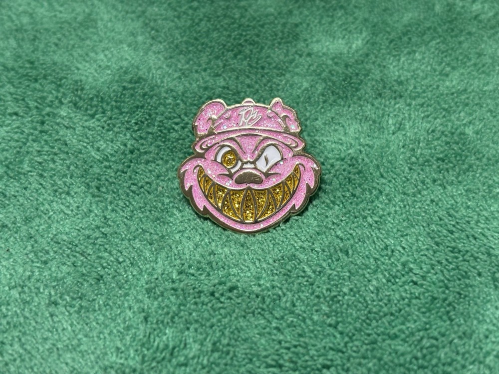 Pinzcity Pink Glitter Gold Grill Scare Bear Gold Hat Pin